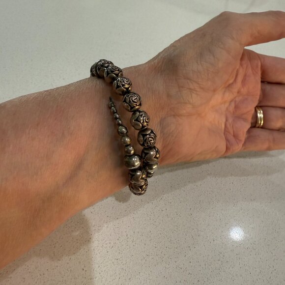 Vintage Metallic Rosette Bead Bracelet - Picture 5 of 8